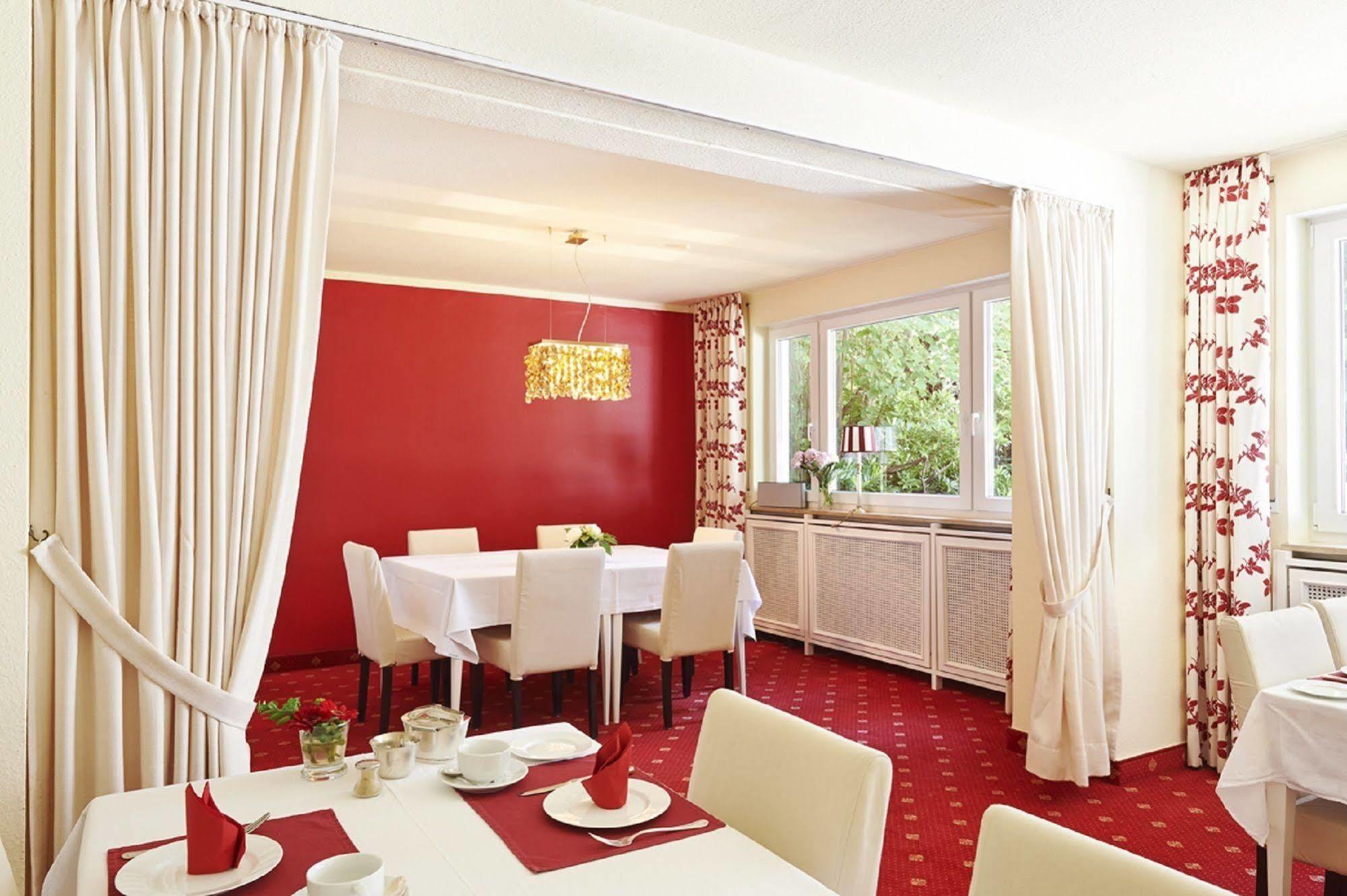 Park Hotel Нюрнберг Экстерьер фото